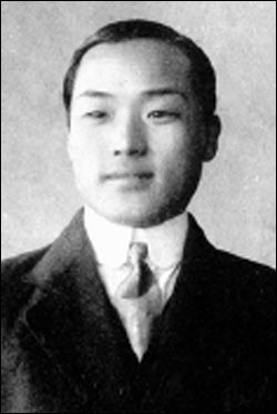 박성춘의 아들이자 독립운동가인 박서양.