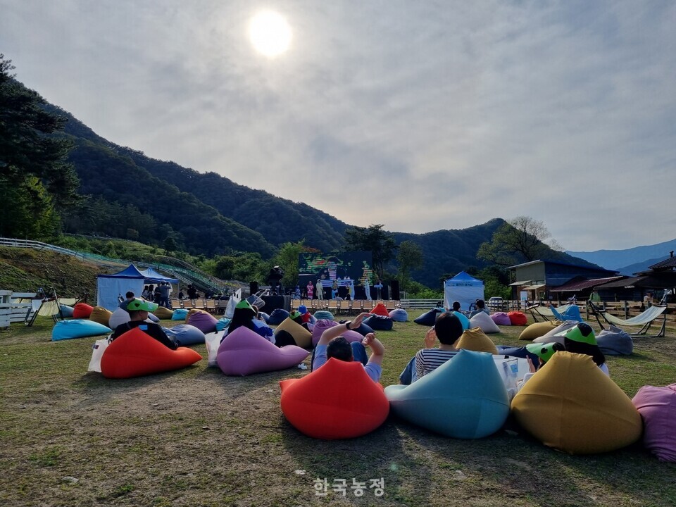 제10회 친환경축산대상이 지난 6일 강원도 춘천시 해피초원목장에서 열렸다.
