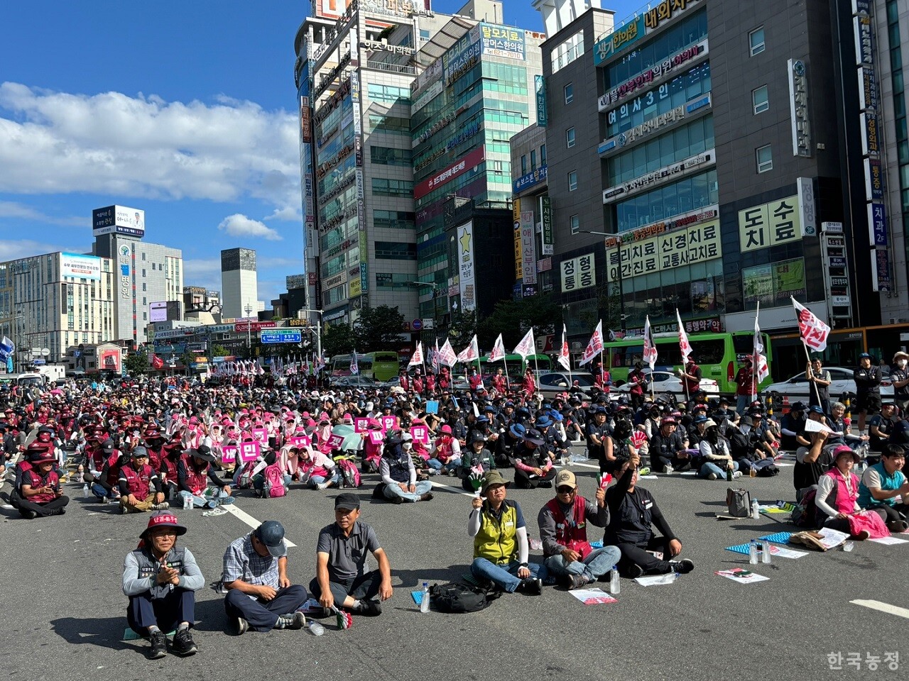윤석열정권퇴진 충남운동본부가 지난달 28일 ‘윤석열정권 퇴진! 2024세종충남민중대회’를 열었다.
