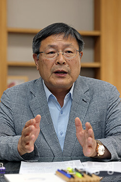 “‘농지를 소유했으면 농사를 지어라’라는 헌법 제121조를 바탕으로, 실경작자 보호와 농지농용(農地農用) 원칙을 반드시 바로 세울 것입니다.” 한승호 기자
