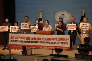 “Whether it is one house or five, there should be no difference in safety in front of wind turbines”